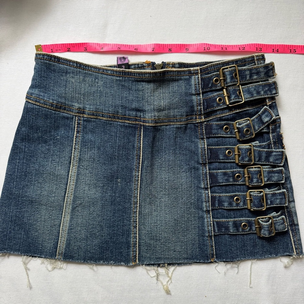 Dollhouse Low-rise Mini Jean Skirt